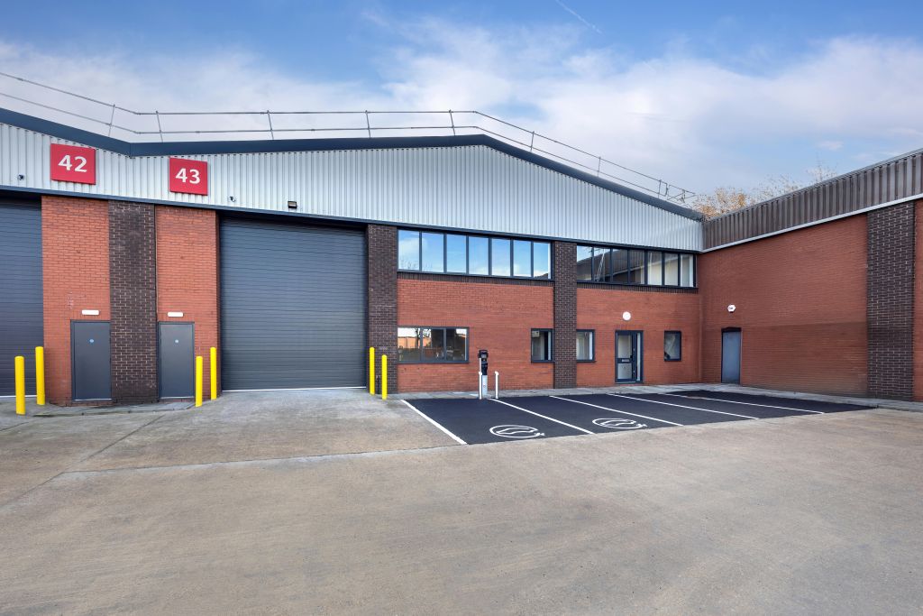 Property photo 1 of 13 2026- 43 Greenford Central - 6872.Jpg