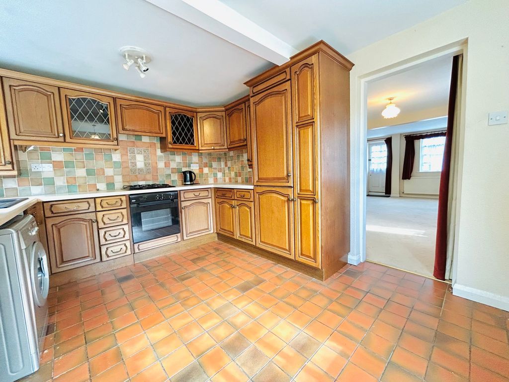 Property photo 3 of 16