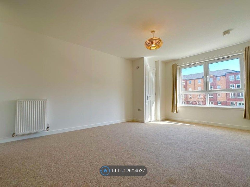 Property photo 2 of 14 Living Room