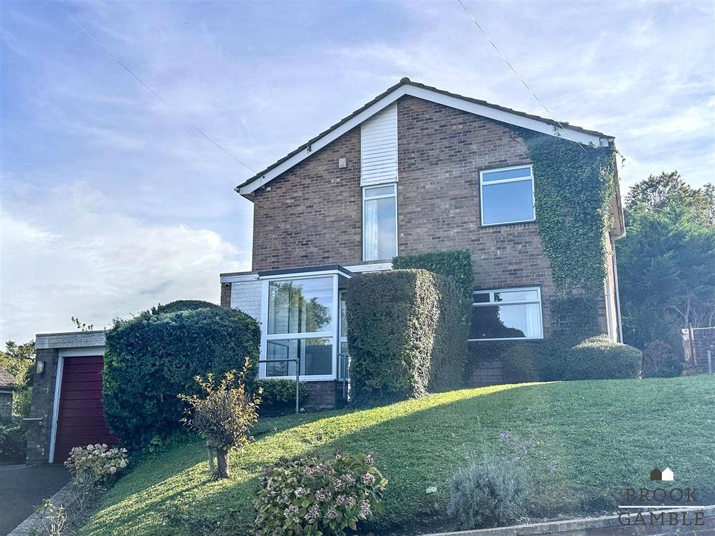 Property photo 1 of 24 01323 438506