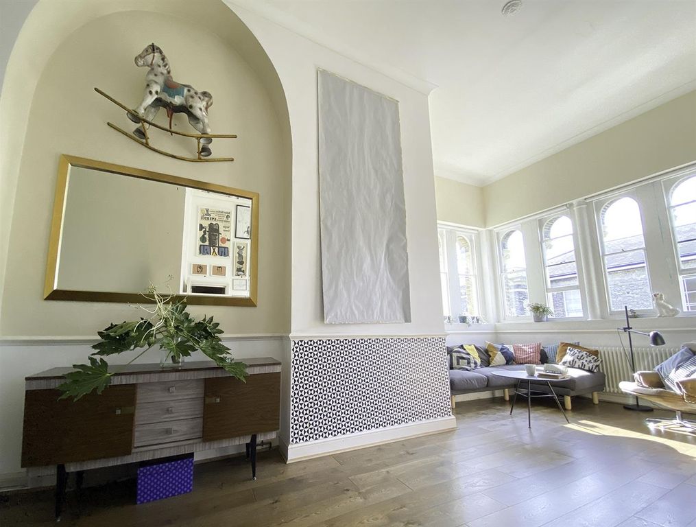 Property photo 1 of 15 M10.Jpg