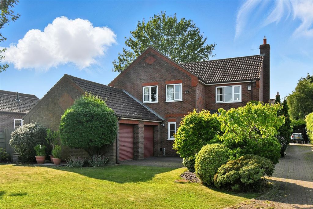 Property photo 1 of 24 Photo_052.Jpg