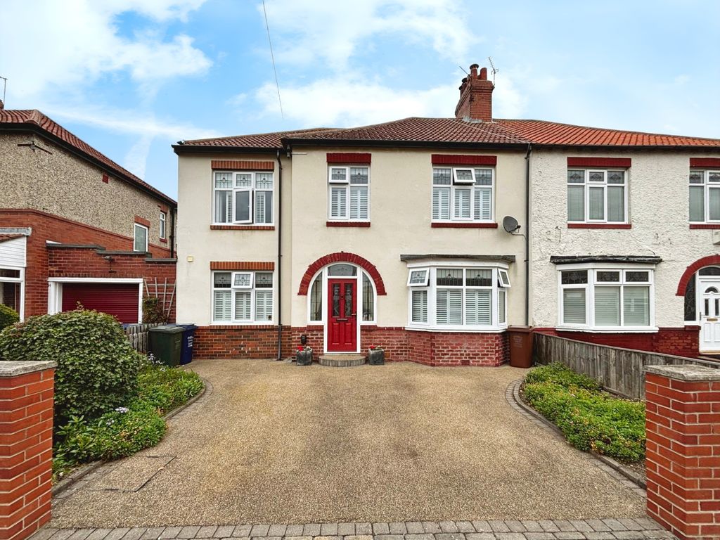Property photo 1 of 24