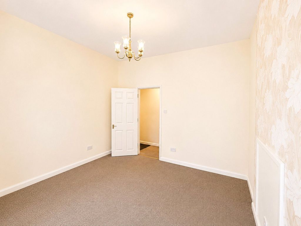 Property photo 3 of 12 Picture No. 16