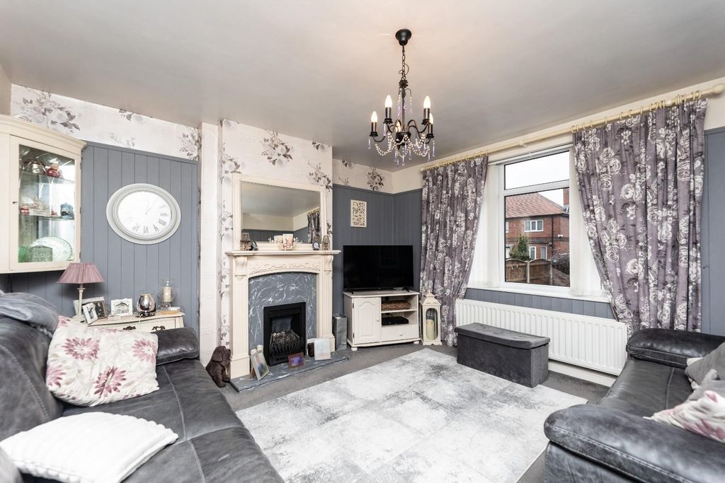 Property photo 2 of 19 5C5A4144.Jpg