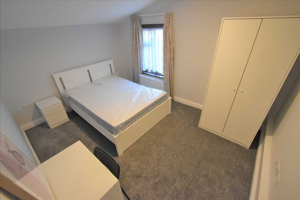 Property photo 1 of 4 Main Picture