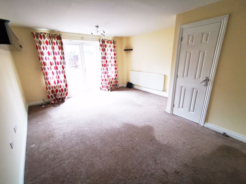 Property photo 3 of 21 Photo 14