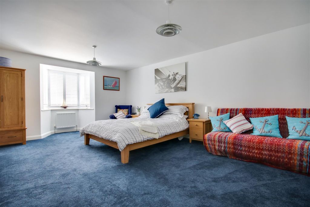 Property photo 3 of 12 Img_0190-Img_0192.Jpg