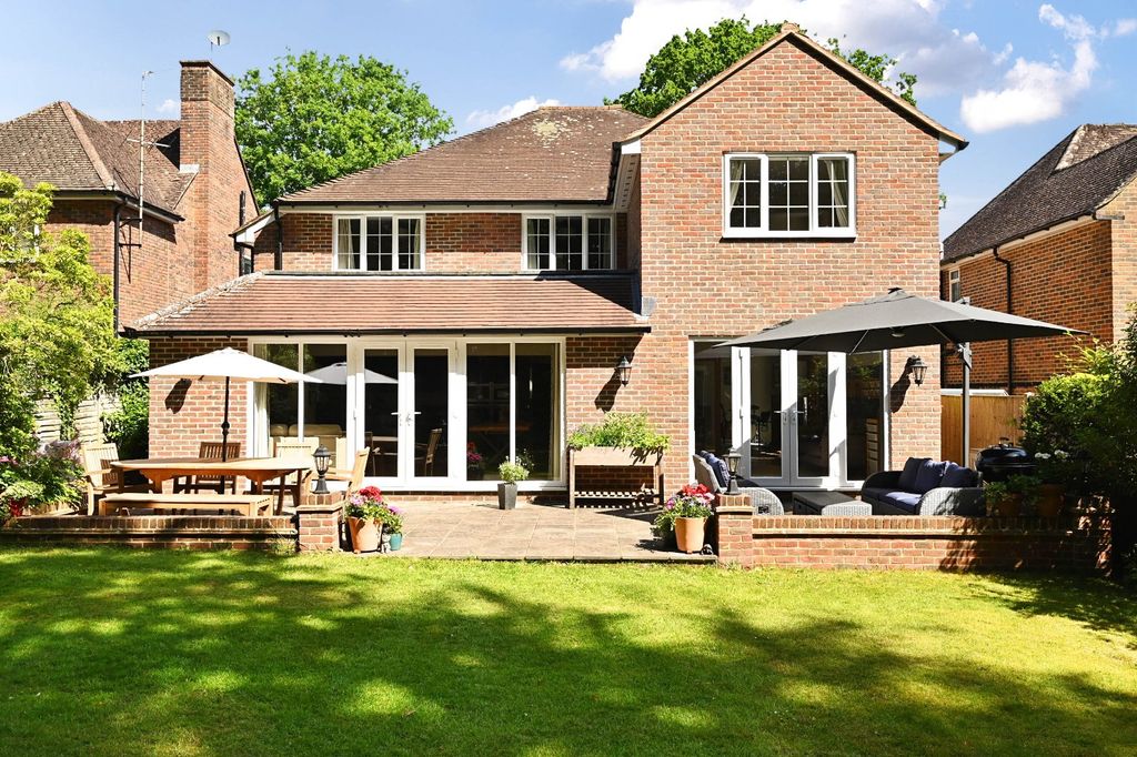 Property photo 2 of 26 Picture No. 12