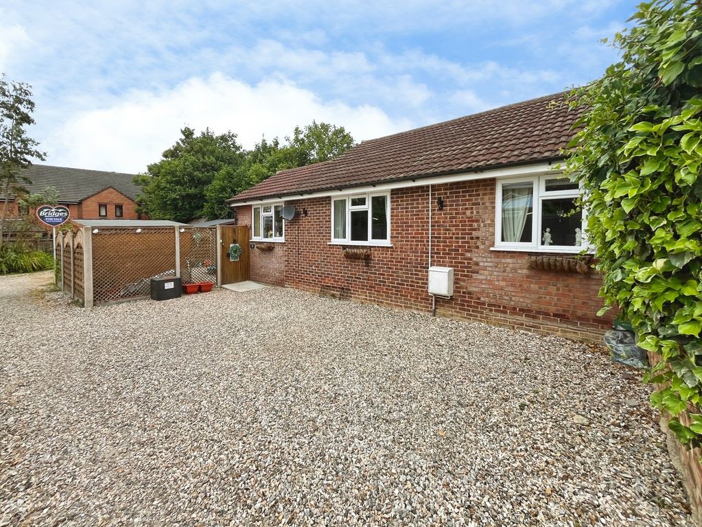 Property photo 1 of 11 Pbox-Img.Jpg