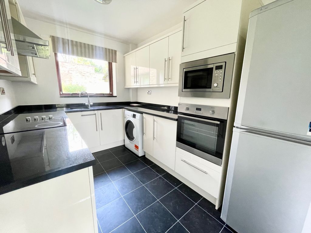 Property photo 3 of 17 Img_6836