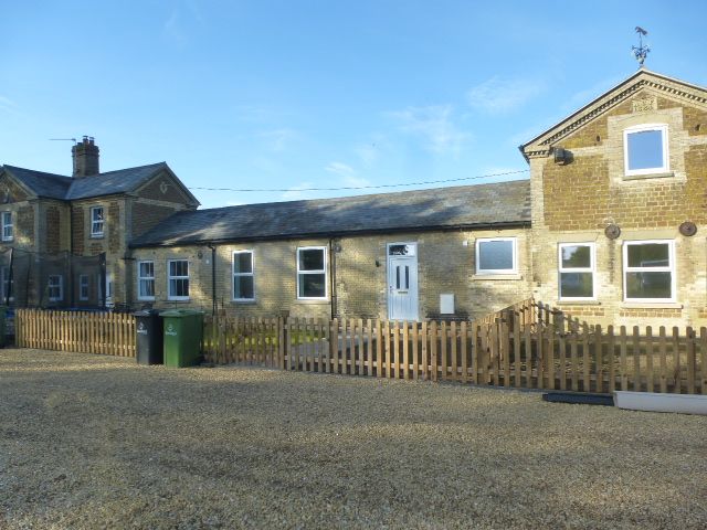 Property photo 2 of 14