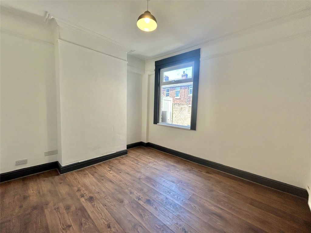 Property photo 3 of 11 Picture No. 02