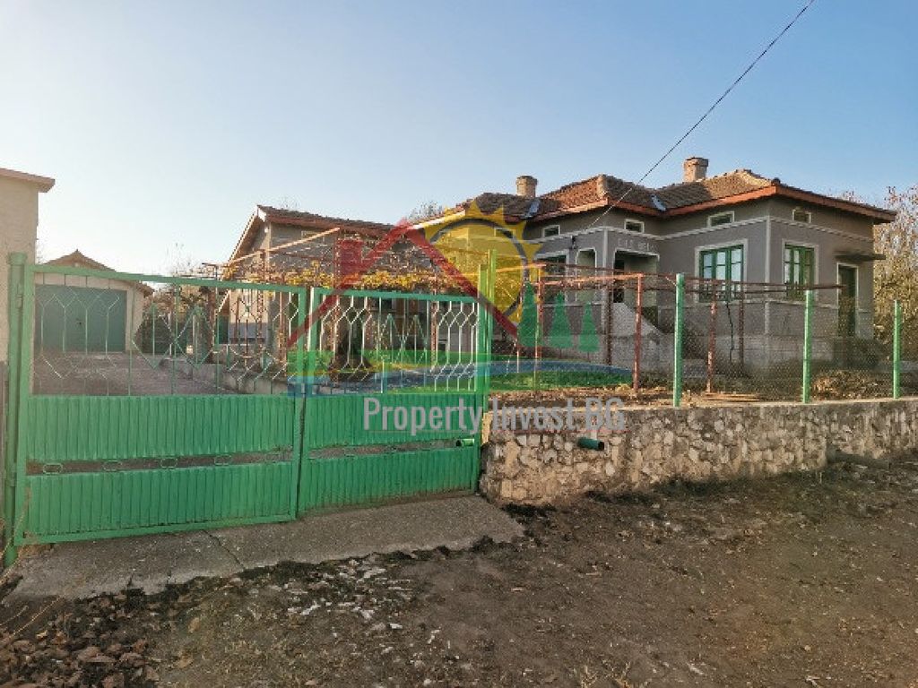 Property photo 2 of 6