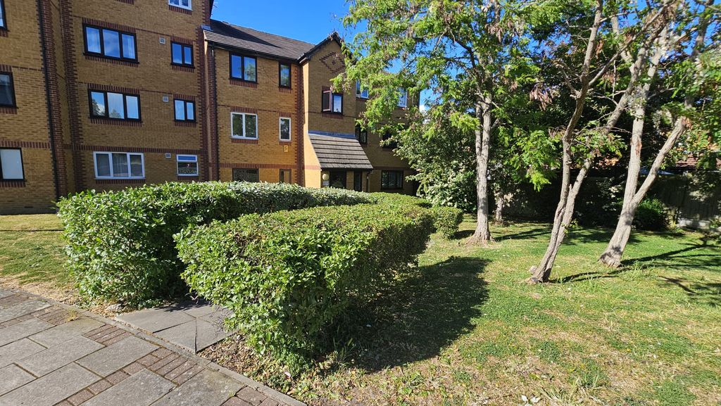 Property photo 1 of 8