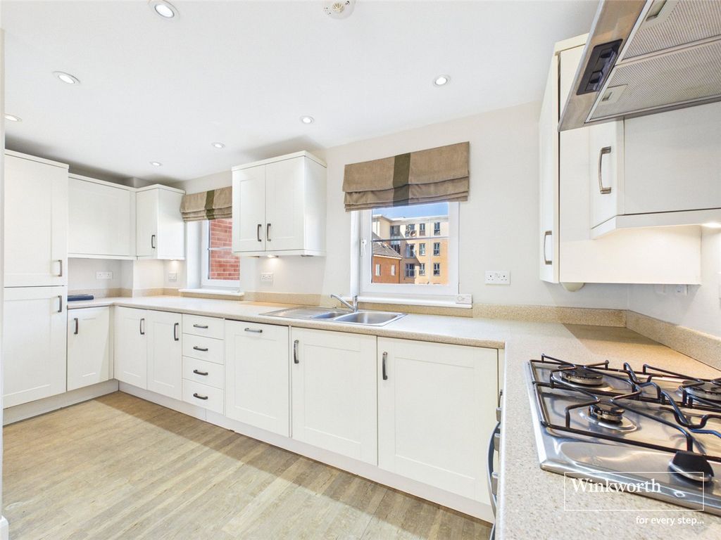 Property photo 1 of 18 Picture No. 32