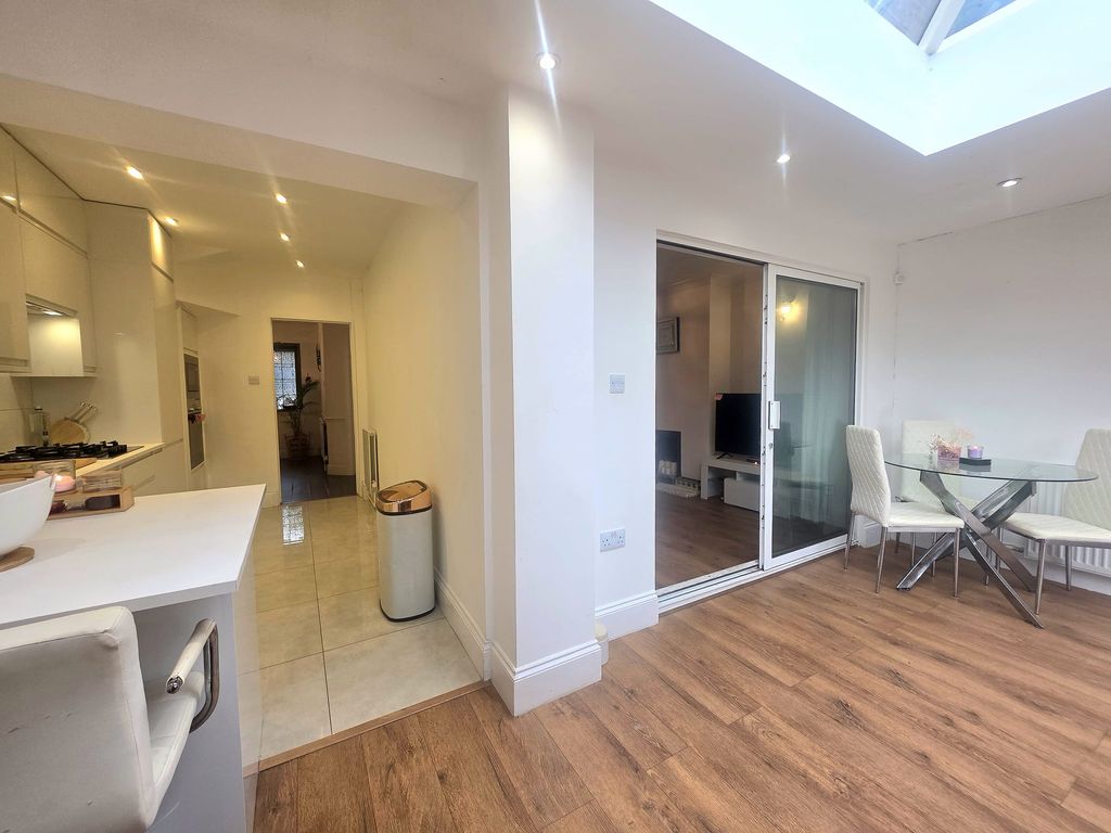 Property photo 1 of 18 Whatsapp Image 2025-11-10 At 13.38.02_2B1133B5