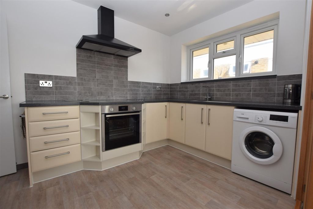 Property photo 2 of 11 Dsc_0455.Jpg