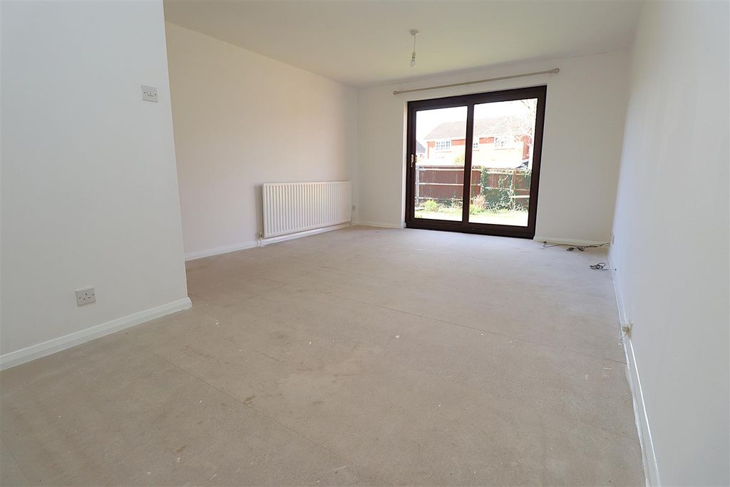 Property photo 2 of 15 Lounge/Diner