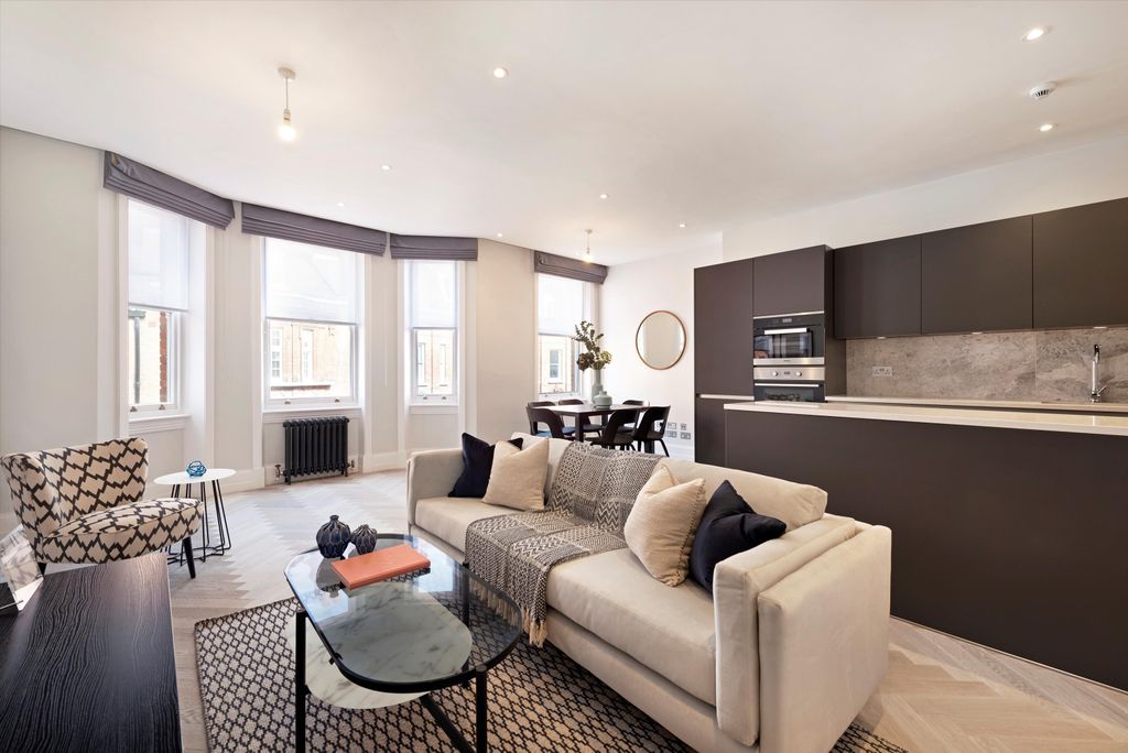 Property photo 3 of 10 Image