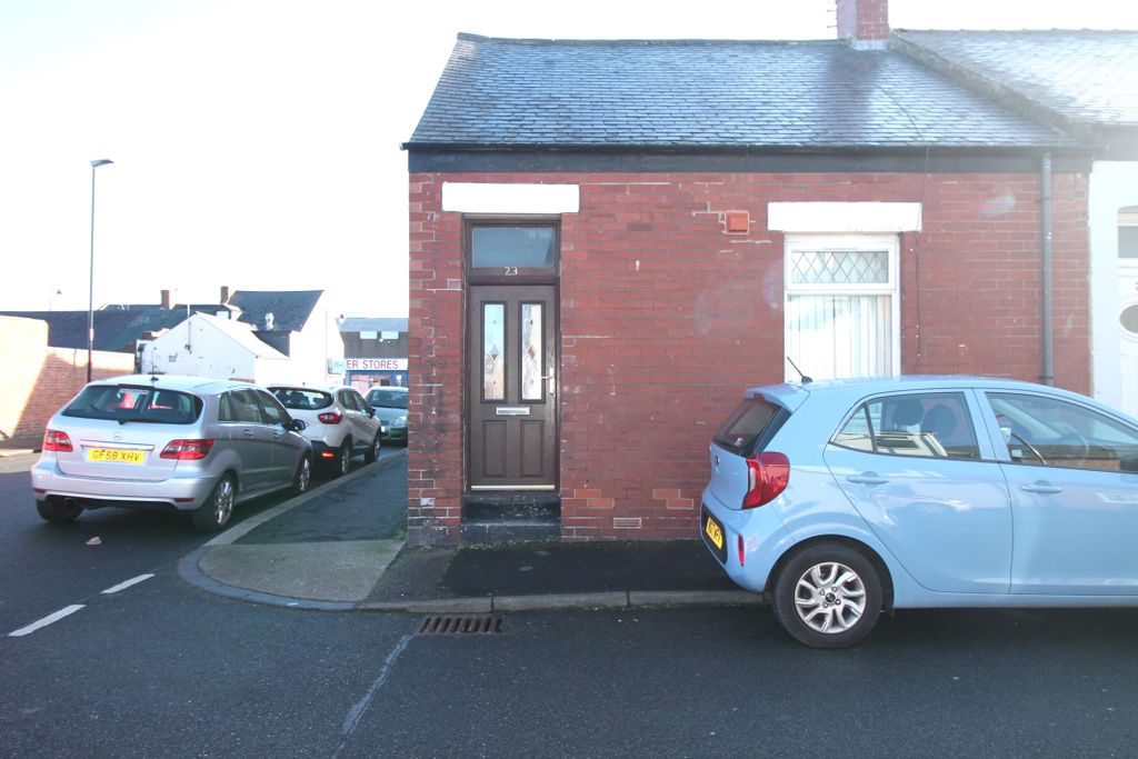 Property photo 1 of 6