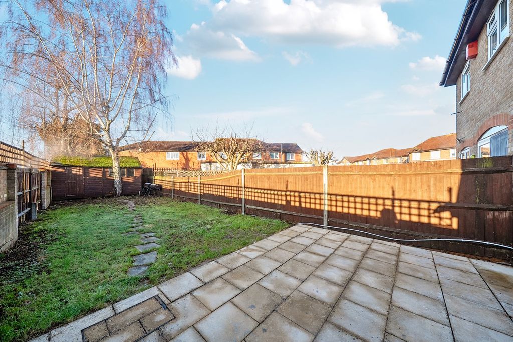 Property photo 3 of 10 Picture No. 11