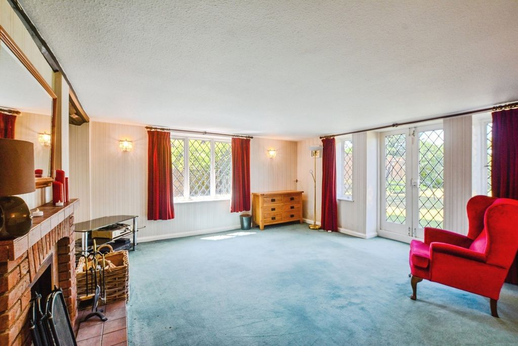 Property photo 3 of 29