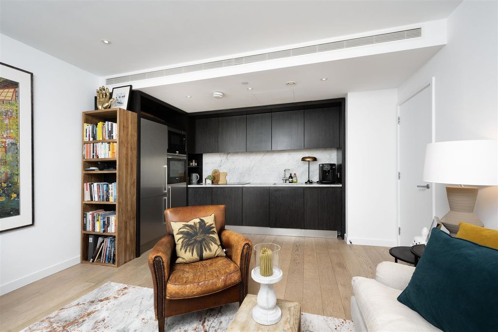 Property photo 3 of 17 P03 (45).Jpg