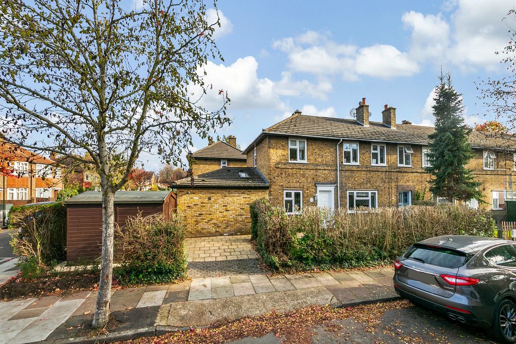 Property photo 1 of 13