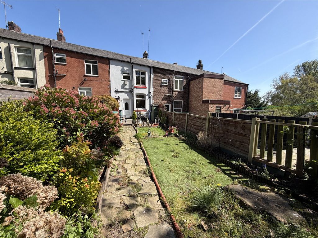 Property photo 2 of 17 Picture No. 03