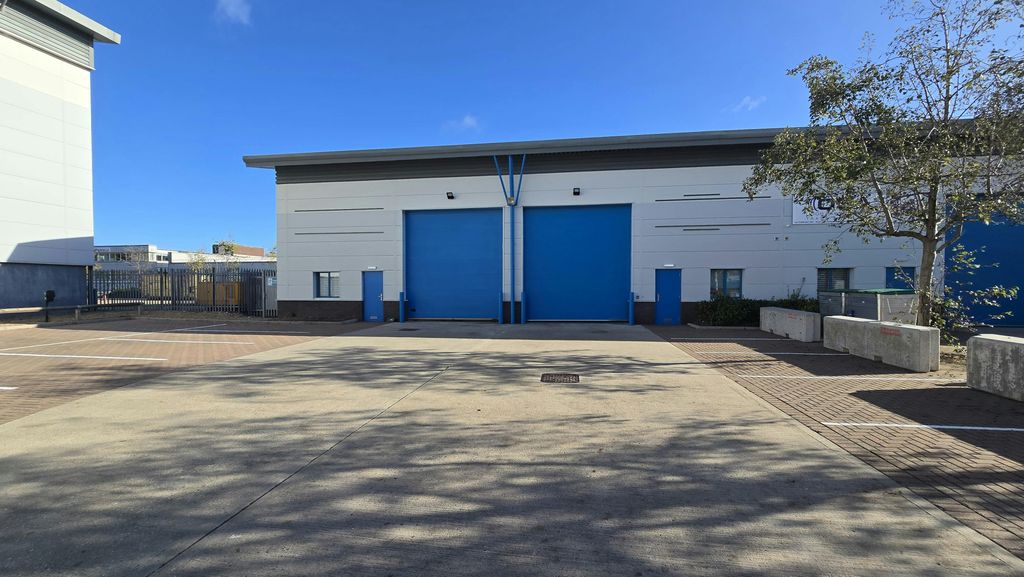 Property photo 3 of 4 Units 12/13, Yardley Business Park