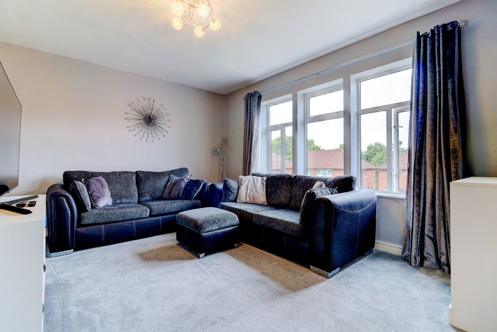 Property photo 2 of 14 Picture No. 03