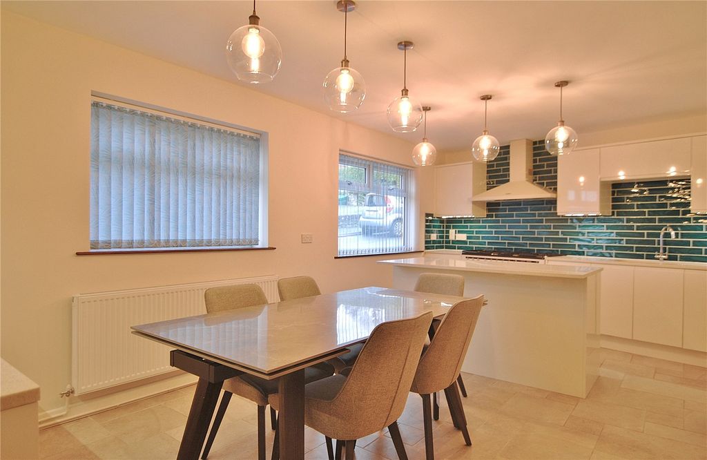 Property photo 3 of 23 Picture No. 02