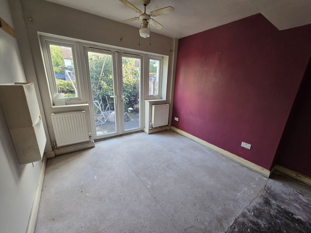 Property photo 3 of 12 R251120 128 - 21 Brayton Avenue, Sale, Cheshire, M33 5Hf (40).Jpg