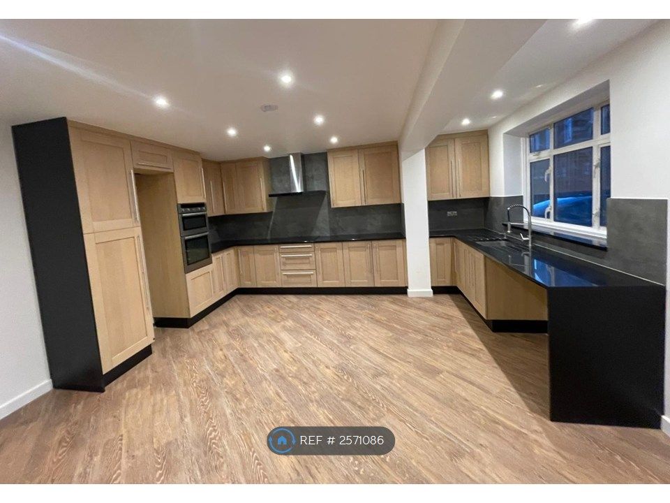 Property photo 1 of 12 Open Plan Kitchen Diner