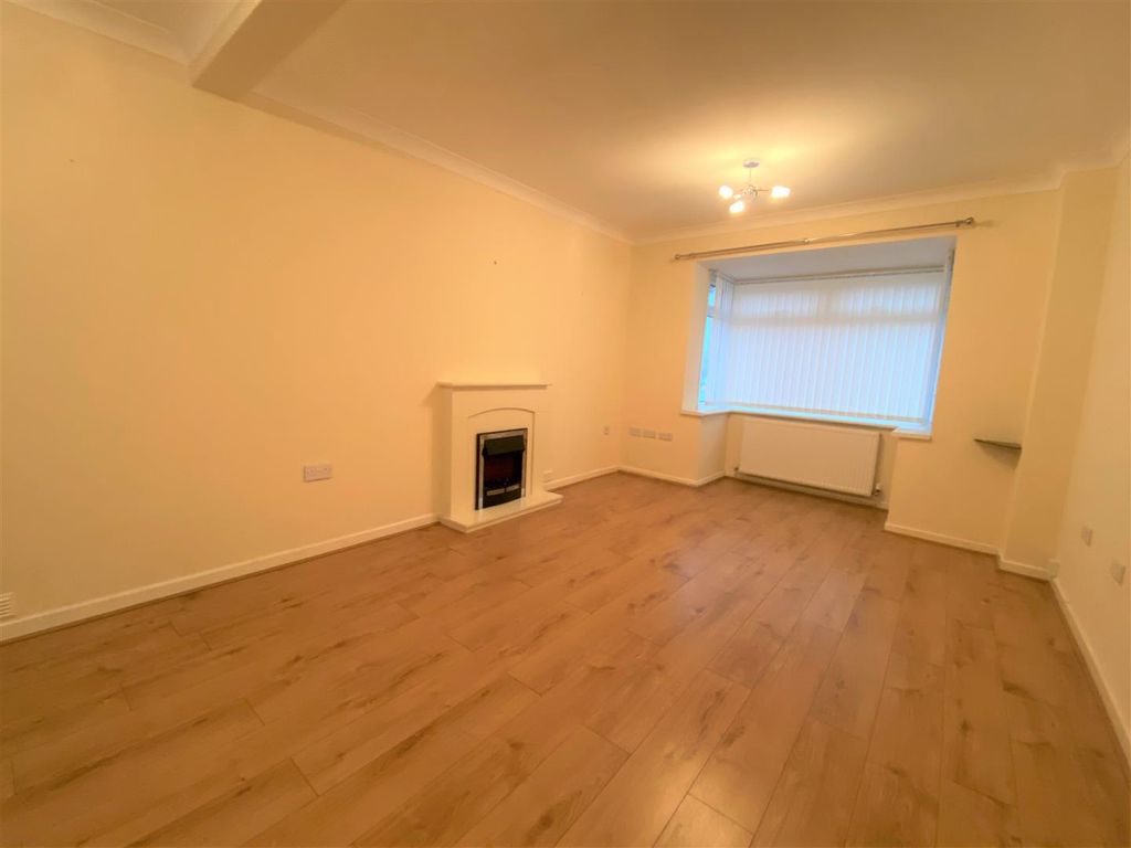 Property photo 3 of 18 Img_2269.Jpg