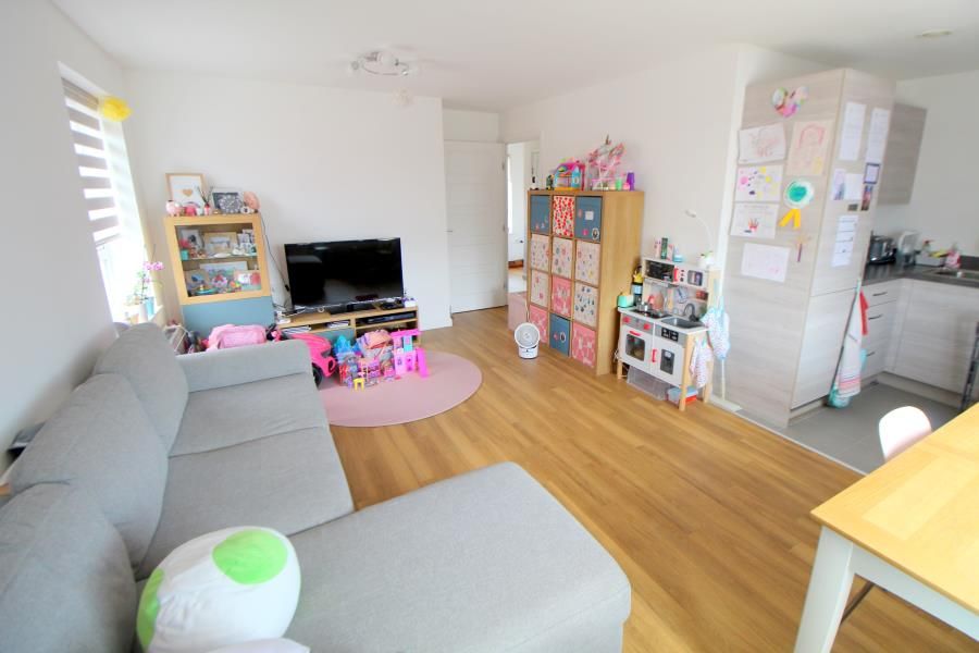 Property photo 2 of 7