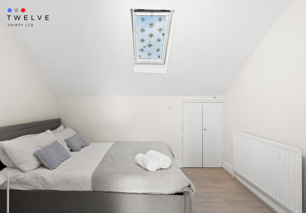 Property photo 3 of 13 Bedroom