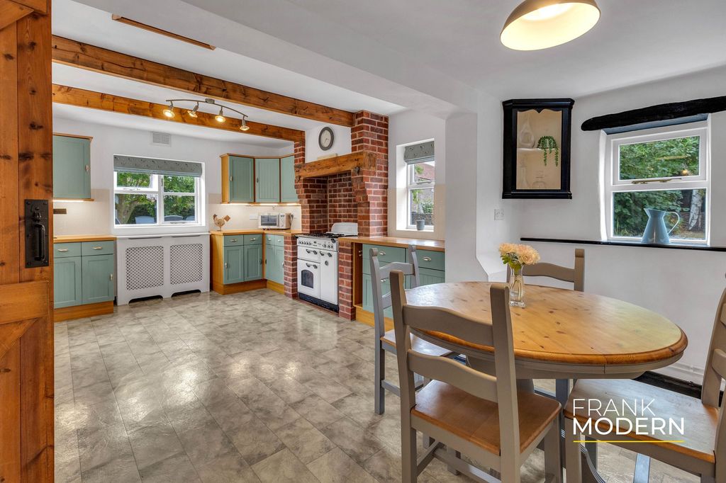 Property photo 2 of 63 Kitchen / Diner