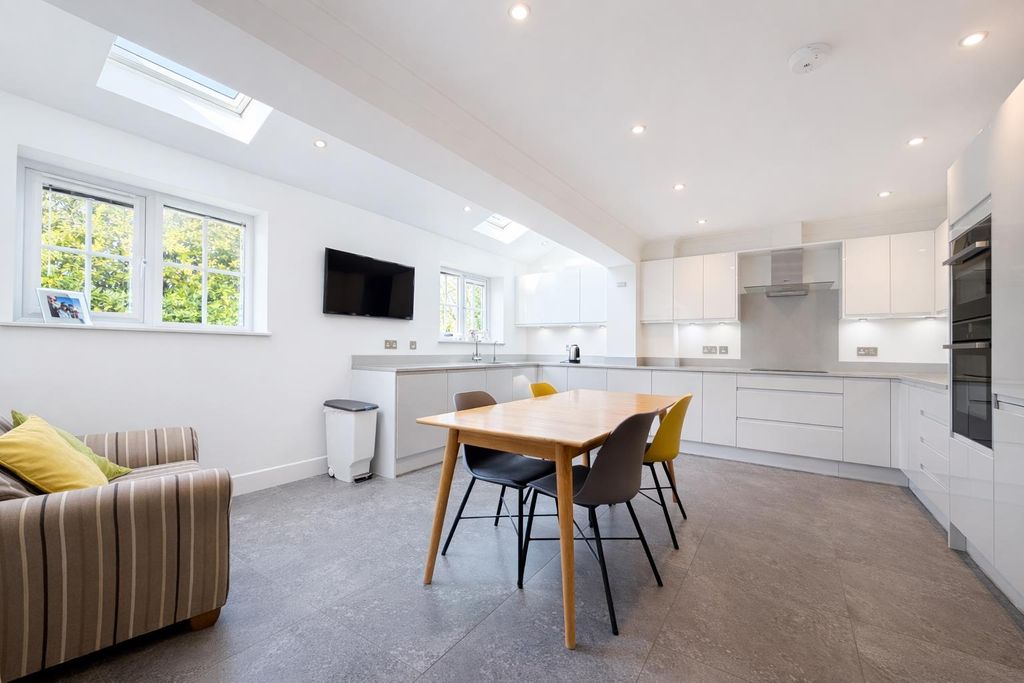 Additional image 8 of 4 bed detached house for saleWarren Lane, Ashford TN24