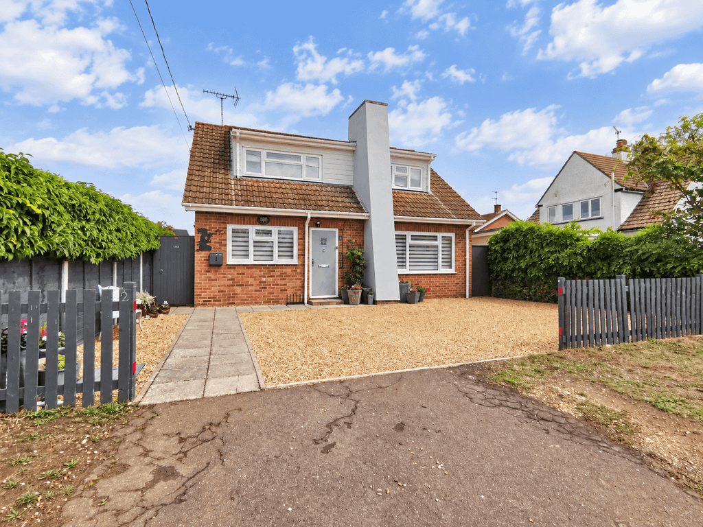 Property photo 1 of 23 4 Bedroom Detached For Sale