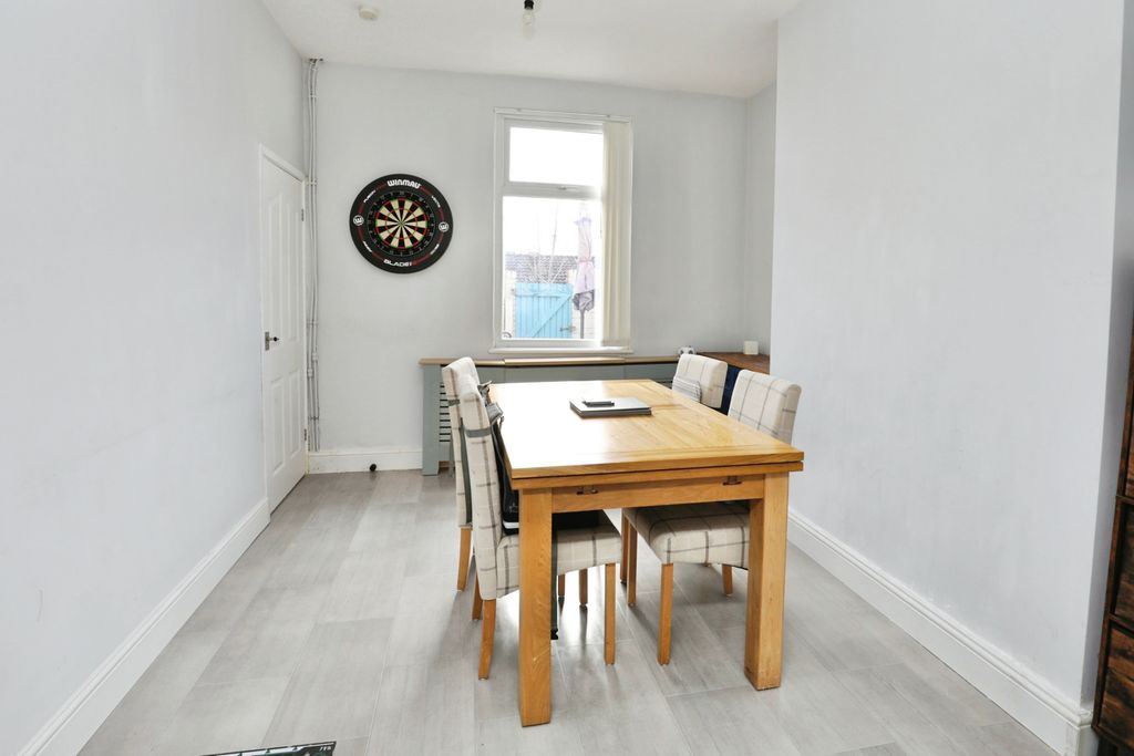Property photo 3 of 15 Dining Room