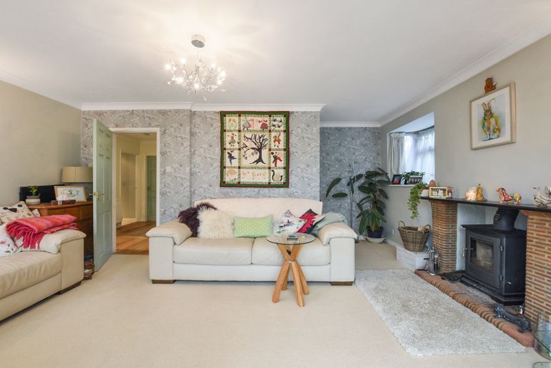 Property photo 3 of 14 Photo 4