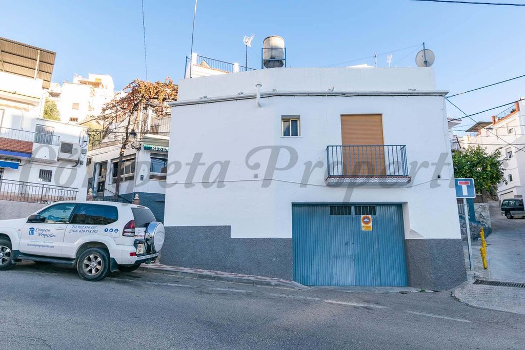 Property photo 1 of 14