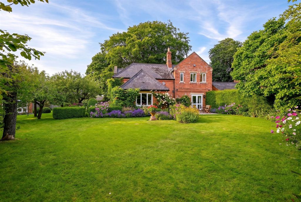 Property photo 2 of 20 13-Enhanced-1776792499147.Jpg