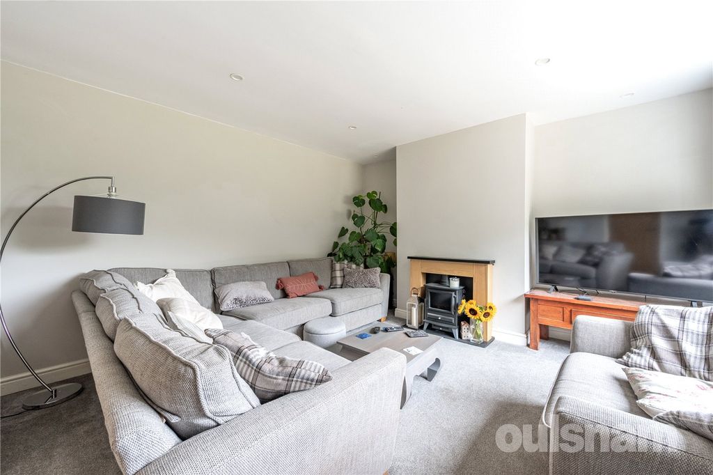 Property photo 3 of 16 Picture No. 04