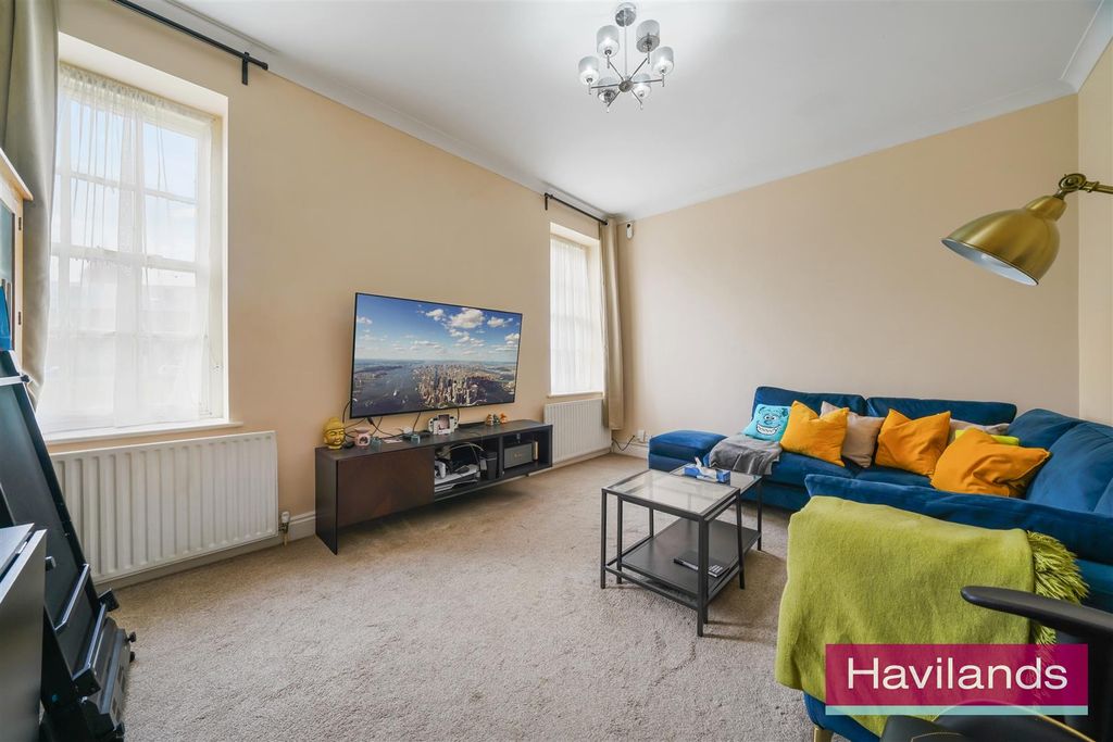 Property photo 2 of 12 Clover House-01.Jpg