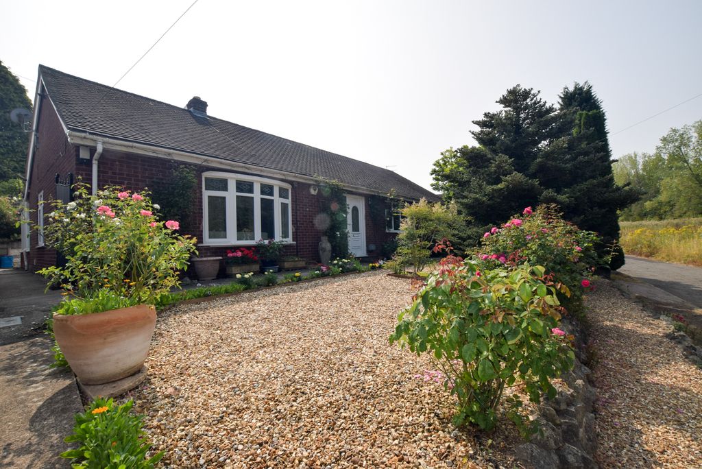 Property photo 1 of 27