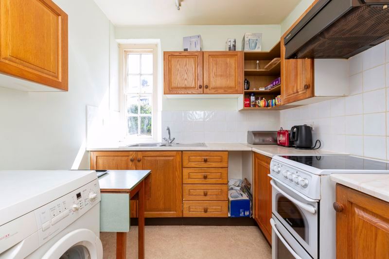 Property photo 3 of 13 Photo 9