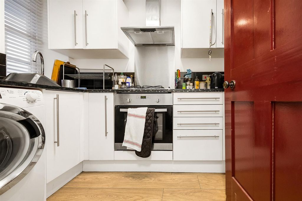 Property photo 3 of 9 13178_00469716.Jpg